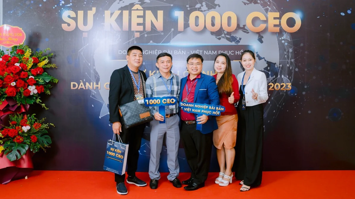 Phan Van Khanh du su kien 1000 CEO